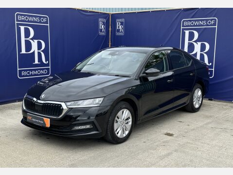 Skoda Octavia SE TDI DSG 11