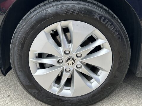 Skoda Octavia SE TDI DSG 19