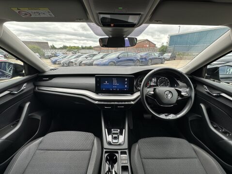 Skoda Octavia SE TDI DSG 23