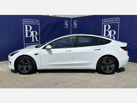Tesla Model 3 RWD Model 10