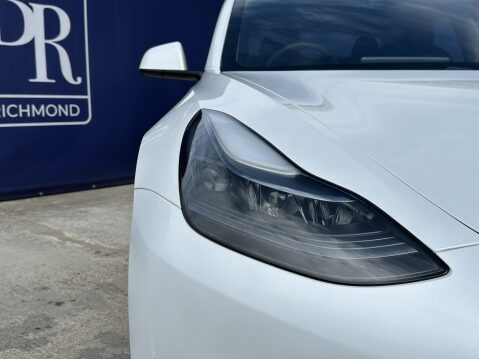 Tesla Model 3 RWD Model 14