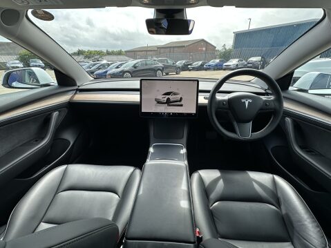 Tesla Model 3 RWD Model 26