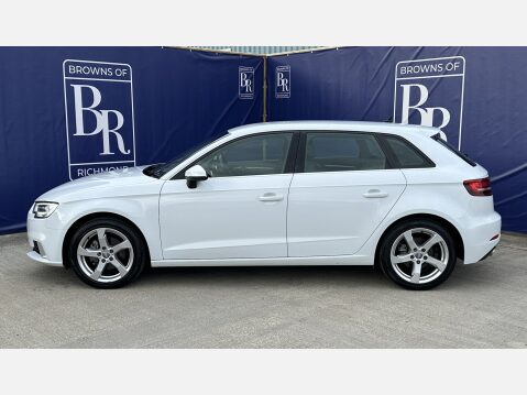 Audi A3 SPORTBACK TFSI SPORT 10