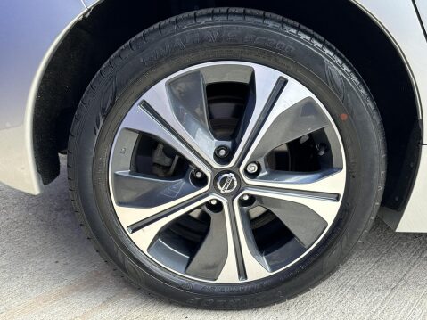 Nissan LEAF 62kWh e+ N-Connecta Hatchback 5dr Electric Auto (217 ps) 17