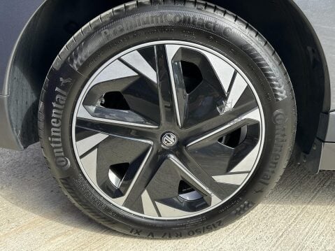 MG MG4 64kWh SE Long Range Hatchback 5dr Electric Auto (203 ps) 17