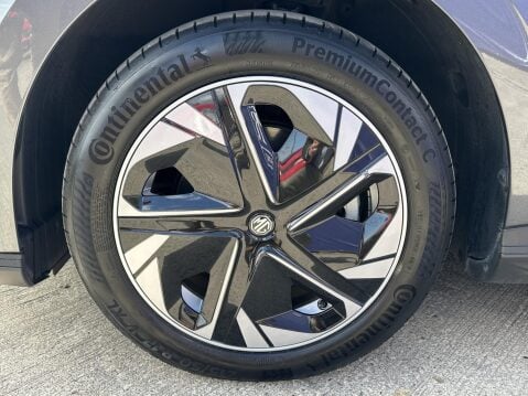 MG MG4 64kWh SE Long Range Hatchback 5dr Electric Auto (203 ps) 19