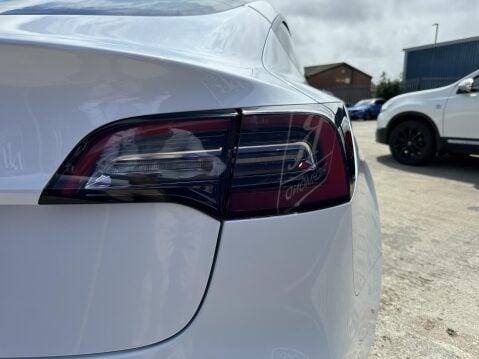 Tesla Model 3 Saloon 4dr Electric Auto RWD (241 bhp) 20
