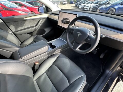 Tesla Model Y (Dual Motor) Long Range SUV 5dr Electric Auto 4WDE (384 bhp) 3