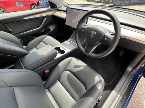 Tesla Model 3 (Dual Motor) Long Range Saloon 4dr Electric Auto 4WDE (346 ps) 3