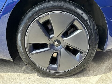 Tesla Model 3 (Dual Motor) Long Range Saloon 4dr Electric Auto 4WDE (346 ps) 18