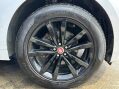 Jaguar F-Pace 2.0 D180 Chequered Flag SUV 5dr Diesel Auto AWD Euro 6 (s/s) (180 ps) 16