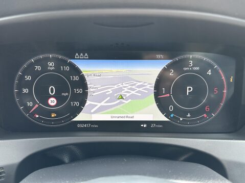 Jaguar F-Pace 2.0 D180 Chequered Flag SUV 5dr Diesel Auto AWD Euro 6 (s/s) (180 ps) 27