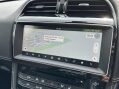 Jaguar F-Pace 2.0 D180 Chequered Flag SUV 5dr Diesel Auto AWD Euro 6 (s/s) (180 ps) 34