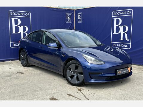 Tesla Model 3 Standard Range Plus Saloon 4dr Electric Auto RWD (241 bhp) 1