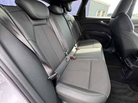 Audi Q4 40 S line SUV 5dr Electric Auto 82kWh (204 ps) 23