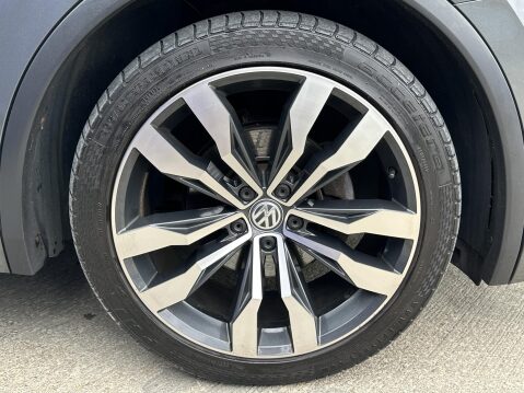 Volkswagen Tiguan 2.0 TDI R-Line SUV 5dr Diesel Manual 4Motion Euro 6 (s/s) (150 ps) 16