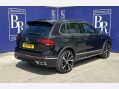 Volkswagen Tiguan 2.0 TDI R-Line SUV 5dr Diesel DSG 4Motion Euro 6 (s/s) (200 ps) 5