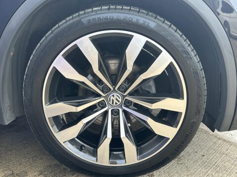 Volkswagen Tiguan 2.0 TDI R-Line Tech SUV 5dr Diesel Manual Euro 6 (s/s) (150 ps) 16