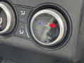 Land Rover Discovery 3.0 SD V6 HSE Luxury SUV 5dr Diesel Auto 4WD Euro 6 (s/s) (306 ps) 31