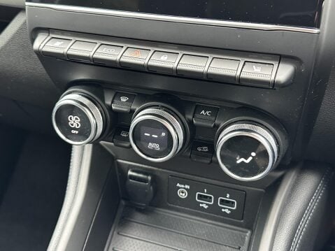 Renault Zoe R135 EV50 52kWh GT Line + Hatchback 5dr Electric Auto (Rapid Charge) (134 b 33