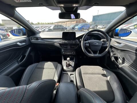 Ford Focus 1.5 EcoBlue ST-Line X Hatchback 5dr Diesel Manual Euro 6 (s/s) (120 ps) 22