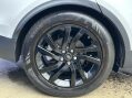 Land Rover Discovery 2.0 SD4 HSE SUV 5dr Diesel Auto 4WD Euro 6 (s/s) (240 ps) 17