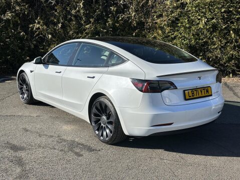 Tesla Model 3 (Dual Motor) Performance Auto 4WDE 4dr (Performance Upgrade) 8