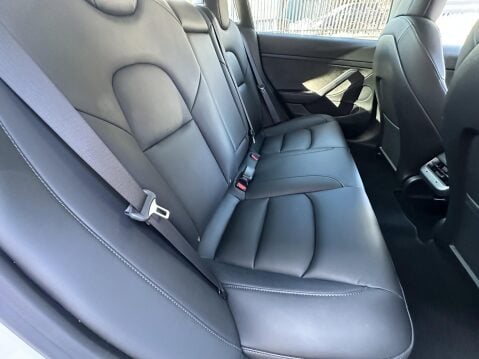Tesla Model 3 (Dual Motor) Performance Saloon 4dr Electric Auto 4WDE (Performance Upgrade 23