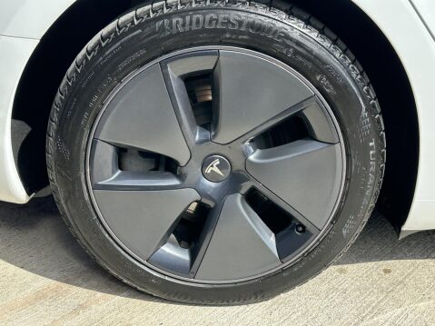 Tesla Model 3 (Dual Motor) Long Range Saloon 4dr Electric Auto 4WDE (346 ps) 17