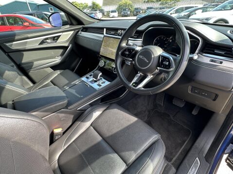 Jaguar F-Pace 2.0 D200 MHEV R-Dynamic S SUV 5dr Diesel Auto AWD Euro 6 (s/s) (204 ps) 3