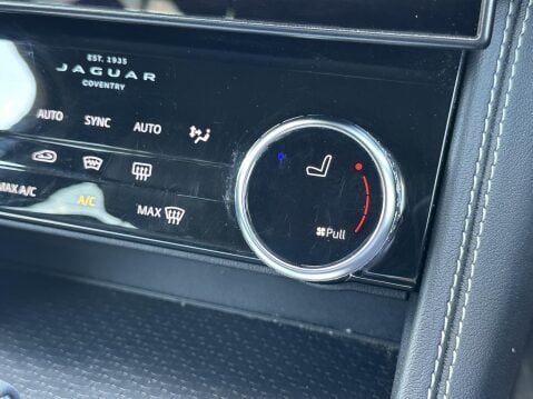 Jaguar F-Pace 2.0 D200 MHEV R-Dynamic S SUV 5dr Diesel Auto AWD Euro 6 (s/s) (204 ps) 35