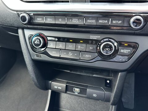 Kia Niro 64kWh 4+ SUV 5dr Electric Auto (201 bhp) 36