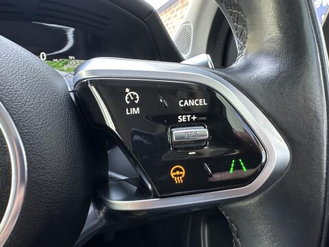 Jaguar I-Pace 400 90kWh SE SUV 5dr Electric Auto 4WD (400 ps) 31