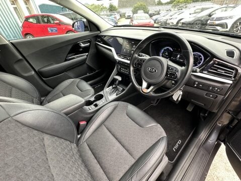 Kia Niro 1.6 GDi 2 SUV 5dr Petrol Hybrid DCT Euro 6 (s/s) (139 bhp) 3
