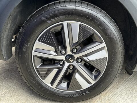 Kia Niro 1.6 GDi 2 SUV 5dr Petrol Hybrid DCT Euro 6 (s/s) (139 bhp) 17