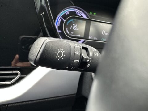 Kia Niro 1.6 GDi 2 SUV 5dr Petrol Hybrid DCT Euro 6 (s/s) (139 bhp) 30