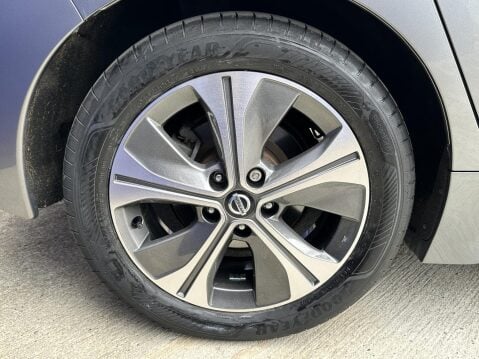 Nissan LEAF 40kWh N-Connecta Hatchback 5dr Electric Auto (150 ps) 16