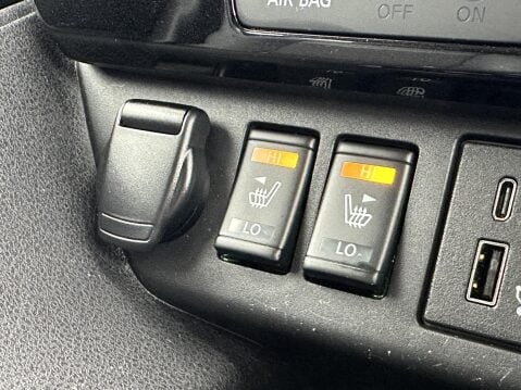 Nissan LEAF 40kWh N-Connecta Hatchback 5dr Electric Auto (150 ps) 37