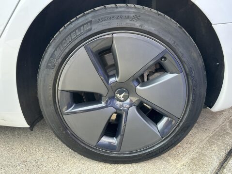 Tesla Model 3 (Dual Motor) Long Range Saloon 4dr Electric Auto 4WDE (346 ps) 18