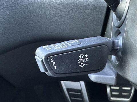 Audi A6 2.0 TDI 40 Black Edition Estate 5dr Diesel S Tronic Euro 6 (s/s) (204 ps) 33