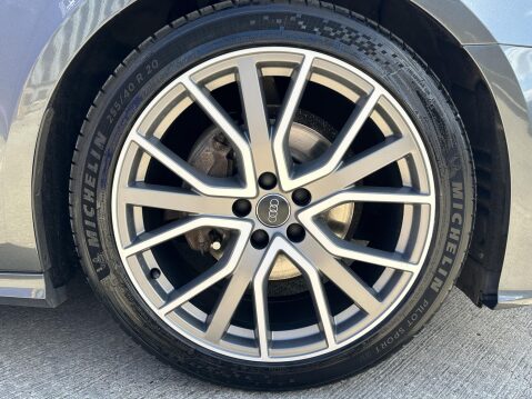 Audi A6 2.0 TDI 40 Black Edition Estate 5dr Diesel S Tronic Euro 6 (s/s) (204 ps) 16