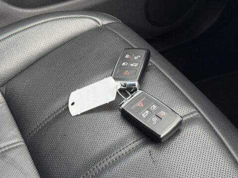 Land Rover Range Rover Evoque 2.0 D200 MHEV R-Dynamic S SUV 5dr Diesel Auto 4WD Euro 6 (s/s) (204 ps) 36