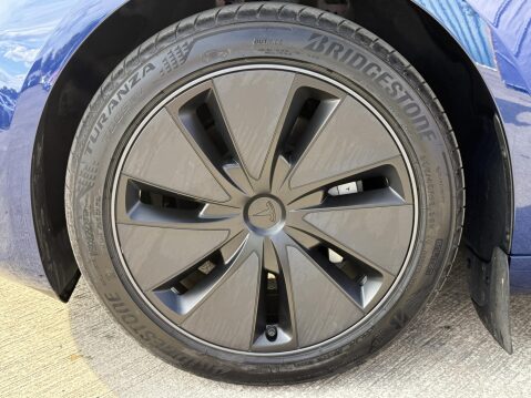 Tesla Model 3 Saloon 4dr Electric Auto RWD (208 ps) 19