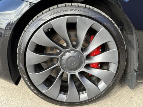 Tesla Model 3 (Dual Motor) Performance Saloon 4dr Electric Auto 4WDE (Performance Upgrade 18