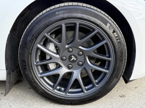 Tesla Model 3 (Dual Motor) Long Range Saloon 4dr Electric Auto 4WDE (306 ps) 16
