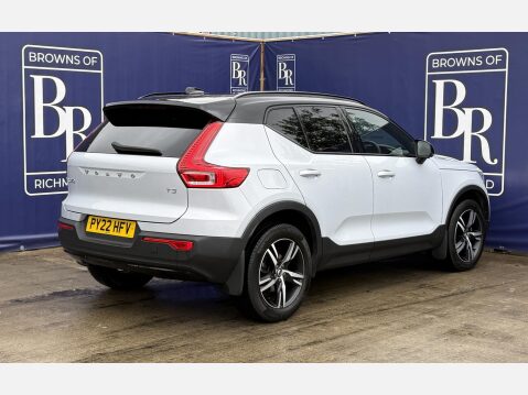 Volvo XC40 1.5 T3 R-Design SUV 5dr Petrol Auto Euro 6 (s/s) (163 ps) 5