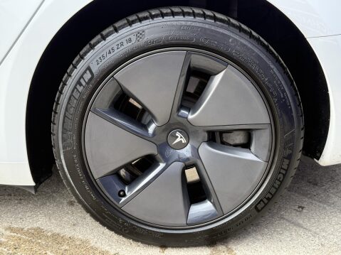 Tesla Model 3 Long Range Saloon 4dr Electric Auto RWD (282 ps) 18