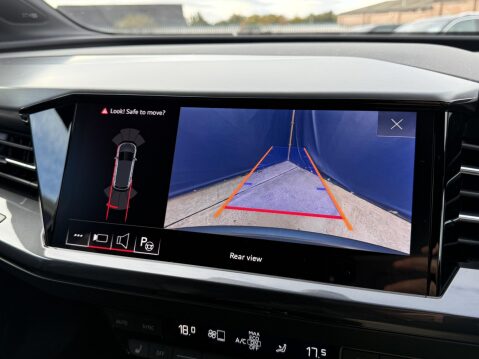 Audi Q4 40 S line SUV 5dr Electric Auto 82kWh (204 ps) 33