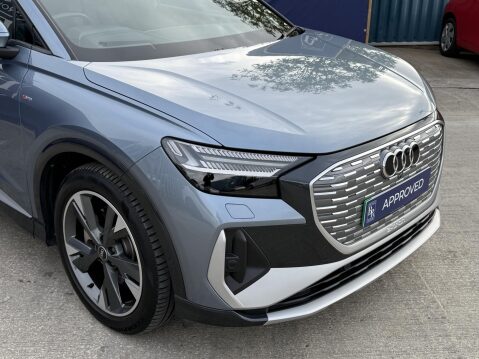 Audi Q4 40 S line SUV 5dr Electric Auto 82kWh (204 ps) 15