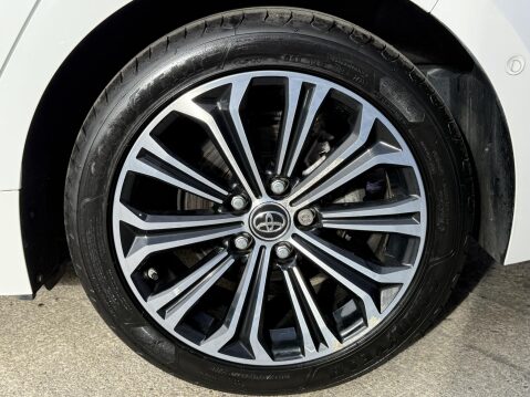 Toyota Corolla 2.0 VVT-h Design Hatchback 5dr Petrol Hybrid CVT Euro 6 (s/s) (184 ps) 18